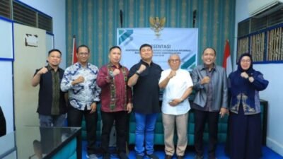 Bupati Labura Hadiri Monev Keterbukaan Informasi Publik