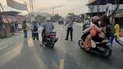Satlantas Polres Batubara Atur Lalu Lintas Arus Padat