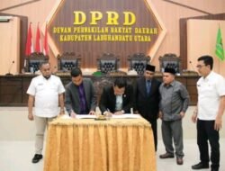 Ranperda APBD 2025 Labura Ditandatangani