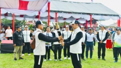 Pj Bupati Terima Obor Api PON XXI Aceh-Sumut