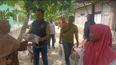 Satreskrim Polres Batubara Jumat Curhat dan Cooling System Berbagi