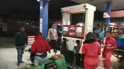 Patroli Malam Sebagai Upaya Antisipasi Gangguan Kamtibmas