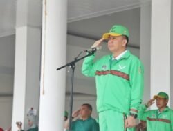 Pj Gubernur Irup Pengibaran Bendera Kontingen PON Sumut