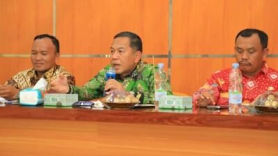 Pjs Bupati Labura Ingatkan Kades Jaga Tingkat Kehadiran Pemilih