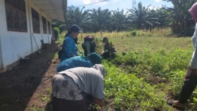 Polsek Lima Puluh Dukung Ketahanan Pangan Presiden RI