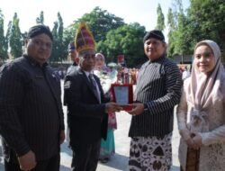 Hardiknas 2025 di Asahan, Bupati Serukan Revolusi Pendidikan Untuk Generasi Emas