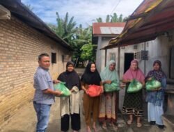 Personel Intelkam Polres Batubara Tebar Kebaikan Lewat Aksi Jumat Berkah