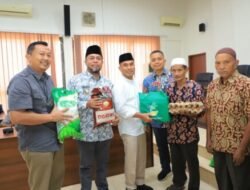 Pemkab Labura dan Kemensos RI Salurkan Bantuan Lansia, Wujud Sayang Diajarkan Agama