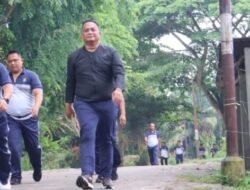 Jaga Kebugaran,Polres Batubara Jalan Kaki 5 Kilometer 