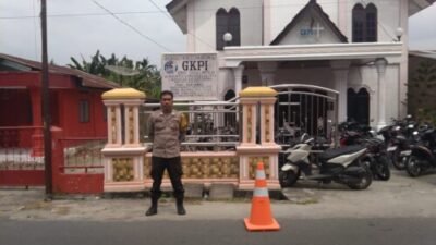 Polsek Lima Puluh Kawal Ketat Ibadah Minggu