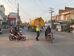 Siang Malam, Sat Lantas Batubara Kawal Ketertiban Jalan Titik Rawan