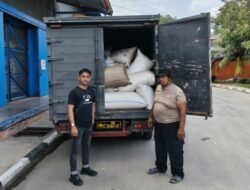 Polres Batubara Kawal Didistribusikan 5,6 Ton Jagung ke Bulog Asahan