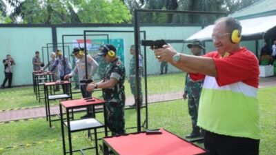 Forkopimda Asahan Kekompak Menembak