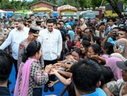 Kapolri, Gubernur Sumut dan DPR RI Bawah 16 Truk Bantuan ke Tapteng