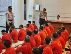 Polisi Batubara Kawal 44 Tahanan Menuju Sidang di Kisaran