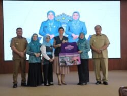 TP PKK Provsu Hadiri Bakti Sosial Peringatan HKG Ke 54 di Asahan