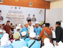 Kloter 4 Embarkasi Medan Diberangkatkan, JCH Batubara Dipesankan Fokus Ibadah