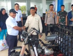 Kapolsek Medang Deras Kawal Baksos PT KAI, Bantuan Sembako Hingga Armada Sampah