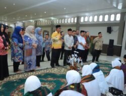 Air Mata dan Doa Hiasi Tepung Tawar JCH Korpri Labura