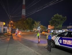 Patroli Blue Light Amankan Jalanan Tebing Tinggi