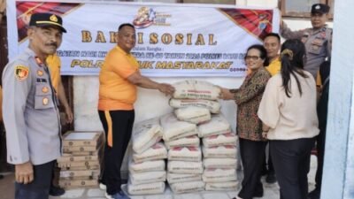 Peduli Pendidikan, Polres Batubara Bantu Tiga Yayasan di Medang Deras