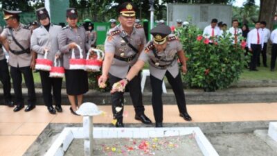 Polres Batubara dan Asahan Ziarah ke TMP Kisaran