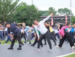 Kebersamaan Warnai Olahraga Bersama Hari Bhayangkara ke-80 di Batubara