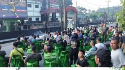 Ratusan Warga Padati CFD Makodim 0208/Asahan, Nobar Ekuador vs Curacao