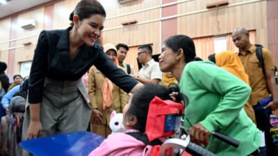 Pemprov Sumut Salurkan 62 Kursi Roda Untuk Anak Disabilitas di Simalungun