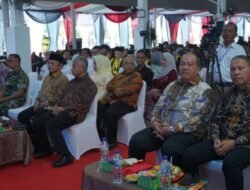 Bupati Minta 613 Lulusan UNA Jadi Agen Perubahan dan Pencipta Lapangan Kerja