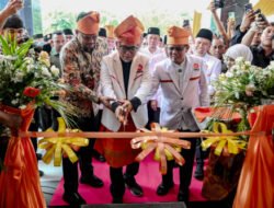 Gubernur Peresmian Kantor Baru PKS Sumut