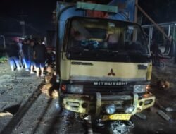 Satu Tewas Dalam Tabrakan Xpander Dengan Truk Colt Diesel di Batubara