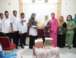 Ketua TP PKK Asahan Baksos Keagamaan Kepada Anak Yatim dan Lansia