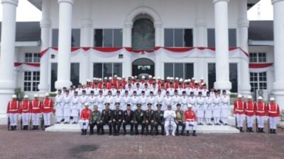 Wabup Asahan Kukuhkan Paskibraka