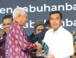 Pemkab Labura Pertahankan Predikat 6 Kali di KI Sumut Awards
